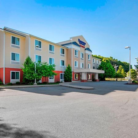 Fairfield Inn & Suites Hooksett Manchester Exterior photo